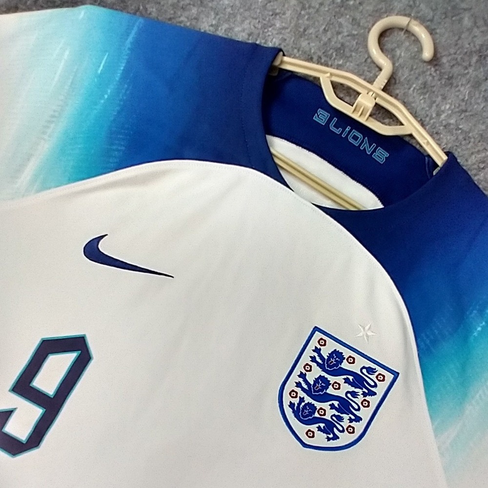 Nike England Soccer Jersey Mens Medium White Harry Kane 9 Home Kit DN0687-100